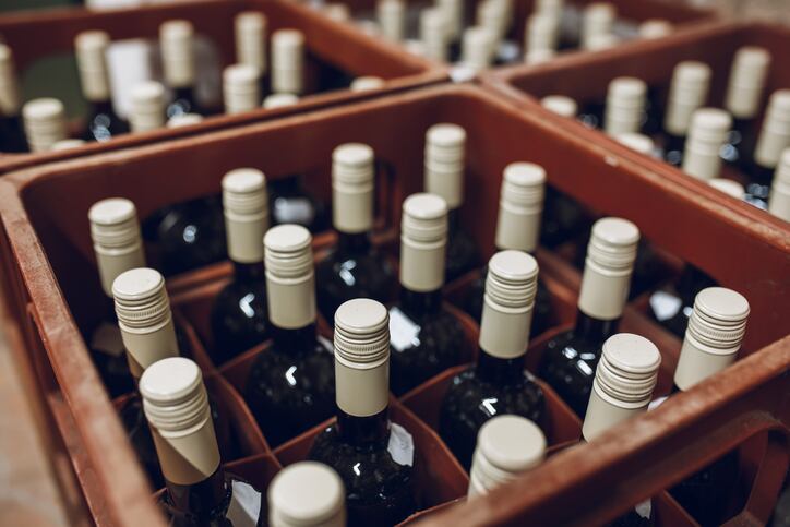 China-removes-heavy-tariffs-on-Australian-wine.jpg