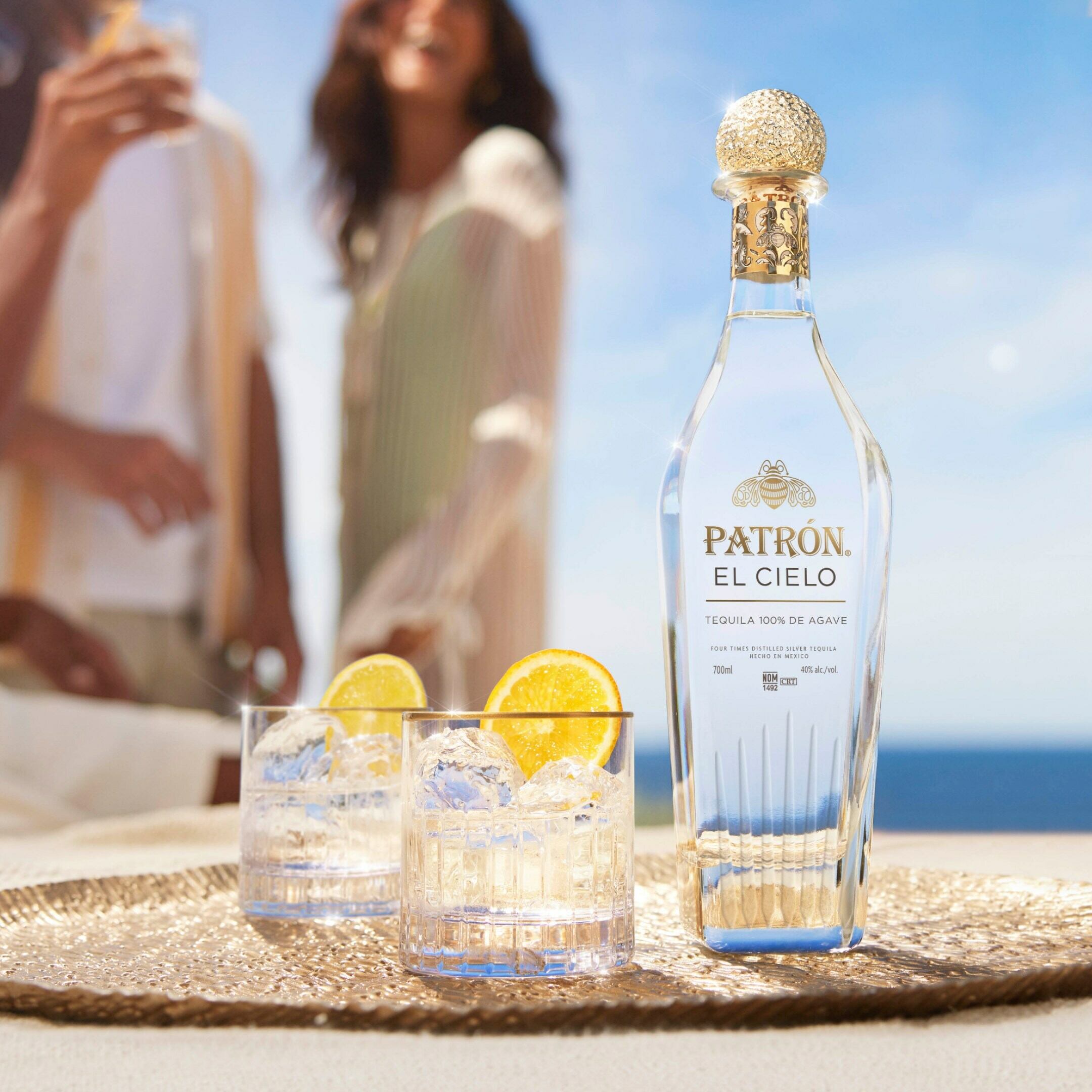 PATRON_EL_CIELO_Gold_Cork.jpg