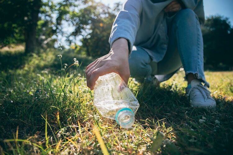 plastic-pollution-shih-wei.jpg