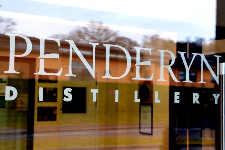 Penderyn-2.png