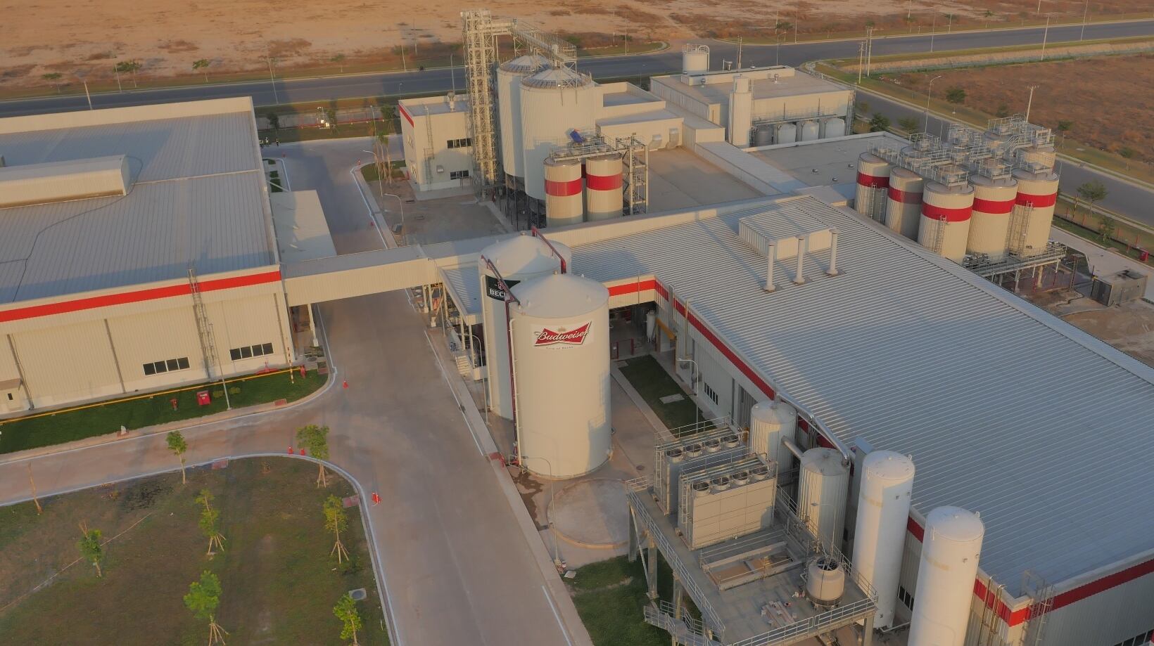 First-AB-InBev-Brewery-in-Vietnam.jpg