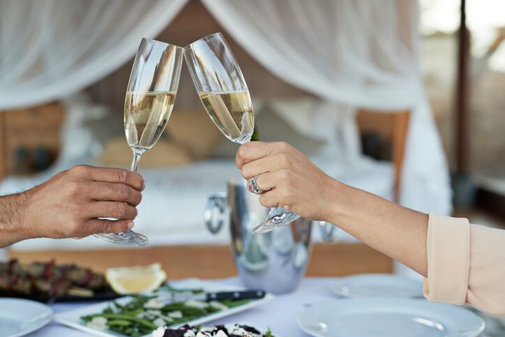 sparkling-wine-getty-klausverdett.jpg