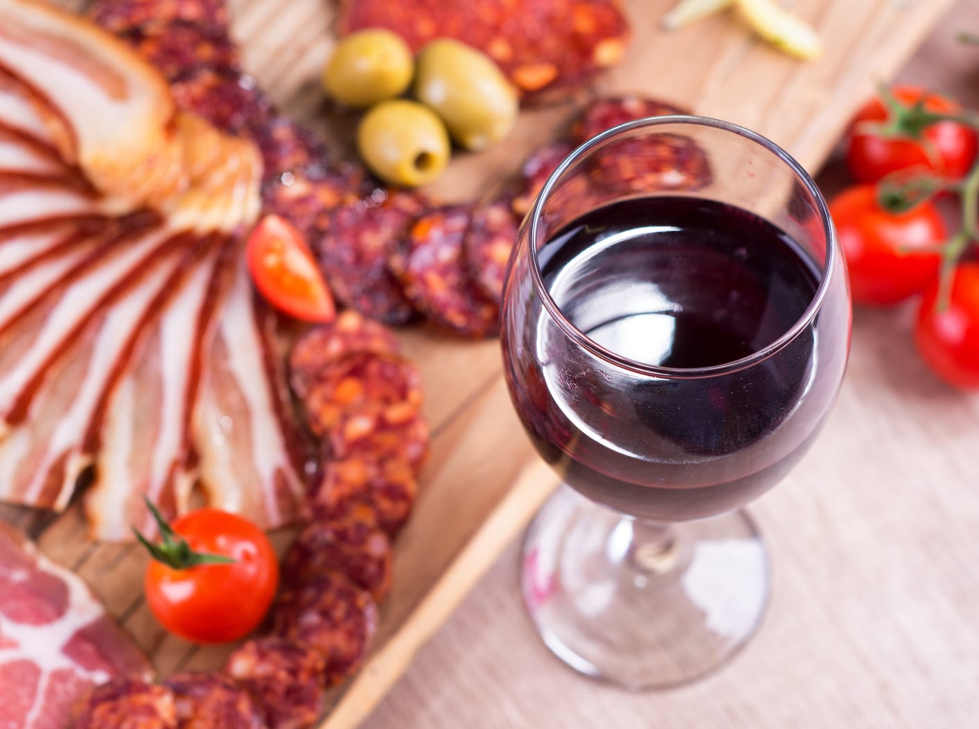 Cutting-carbon-footprints-Tax-alcohol-and-confectionery-instead-of-meat.jpg