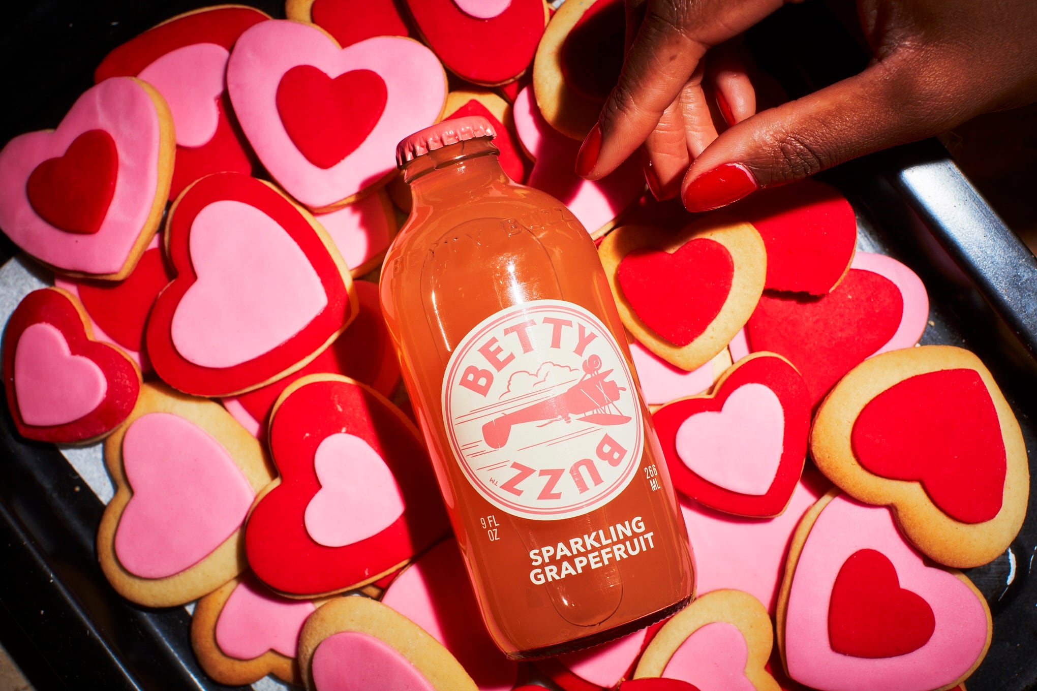 betty-buzz-valentine.jpg