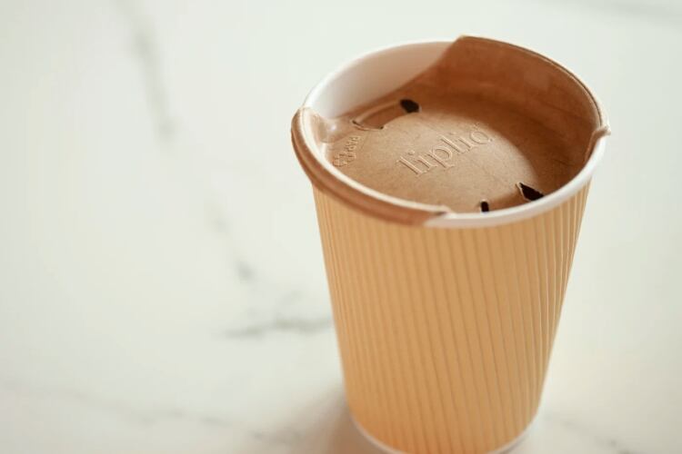 Swedish-company-develops-bio-based-beverage-cup-lid.jpg