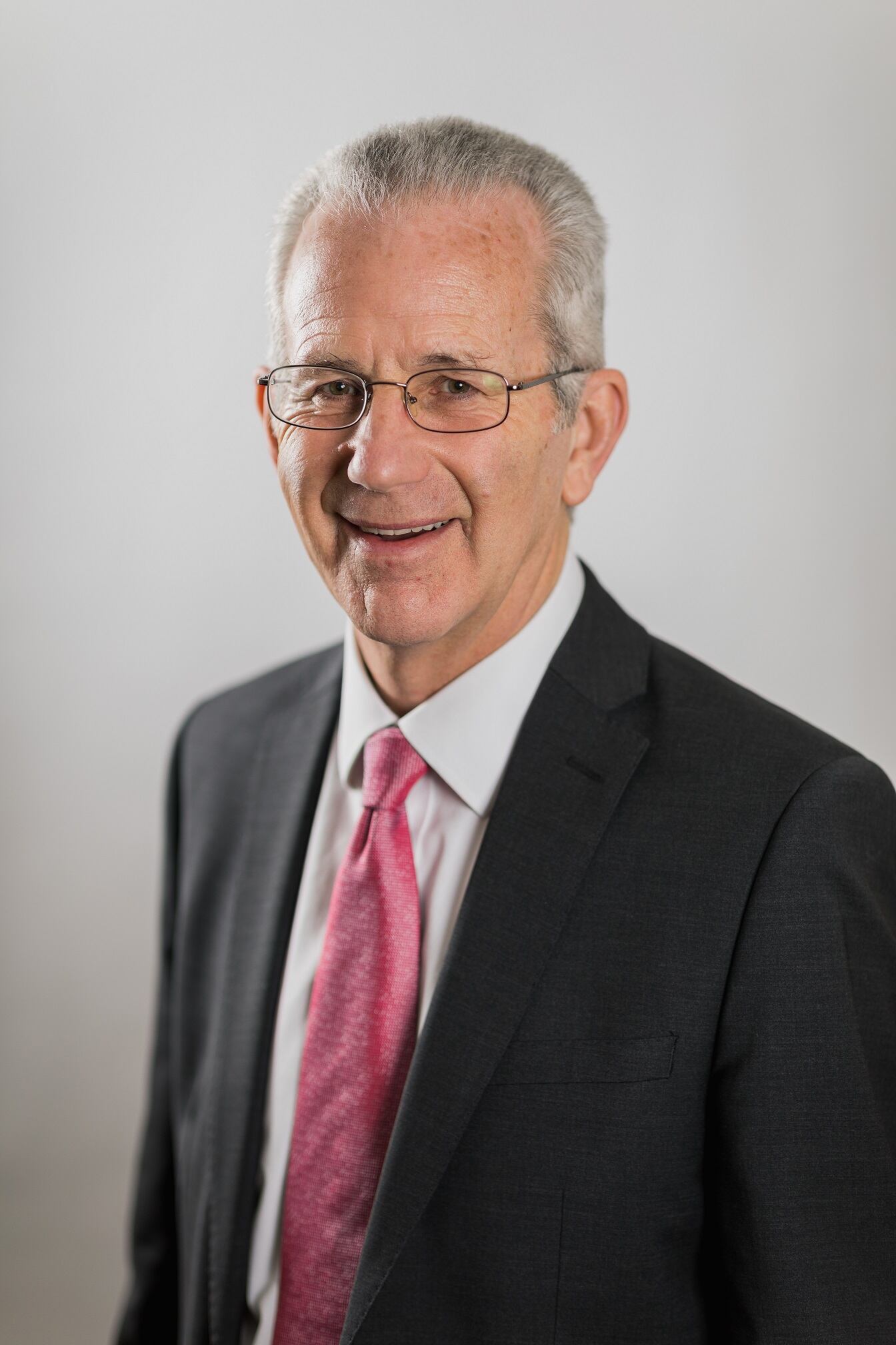 Richard-Hall.jpg