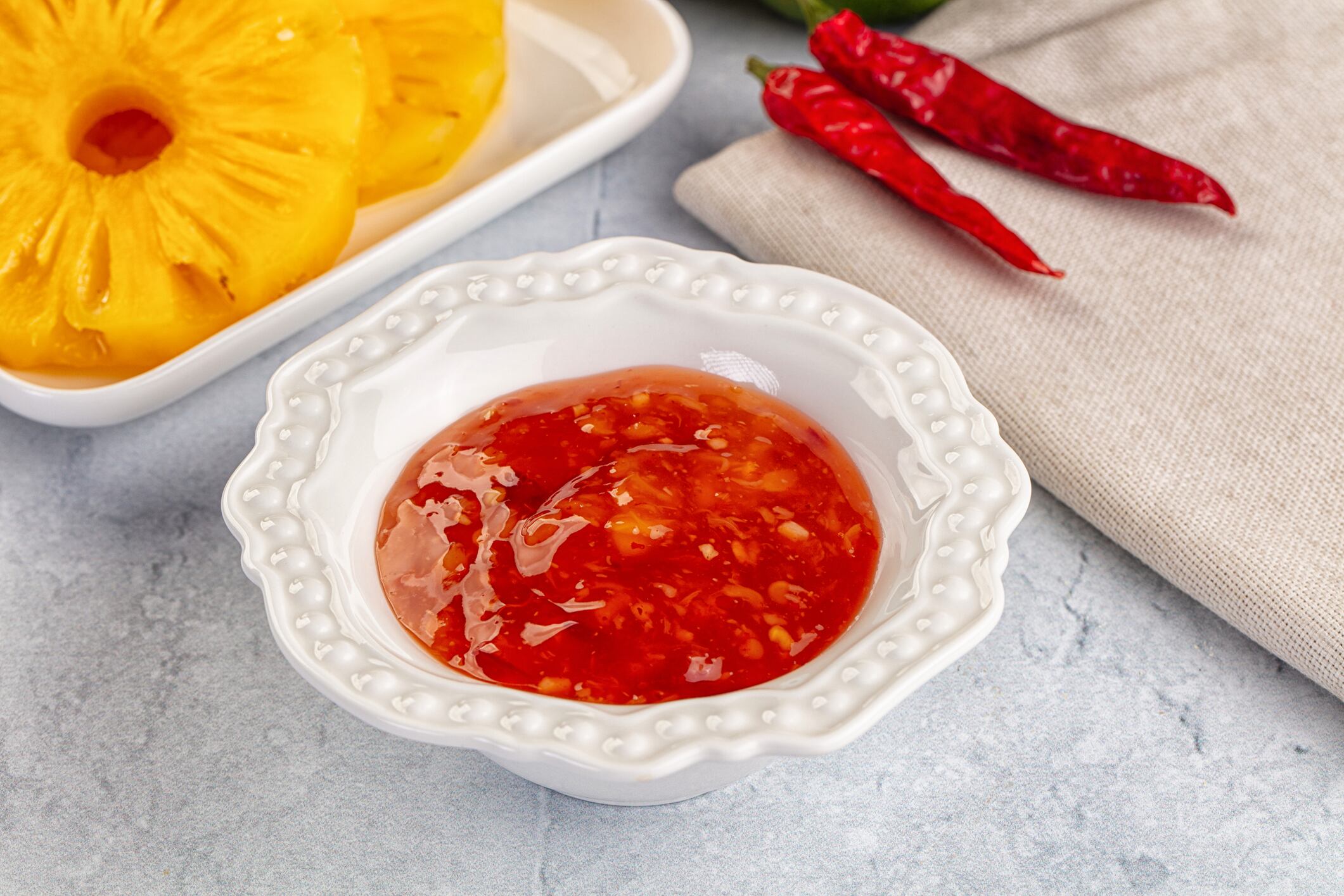 Pineapple and chillies with sauce