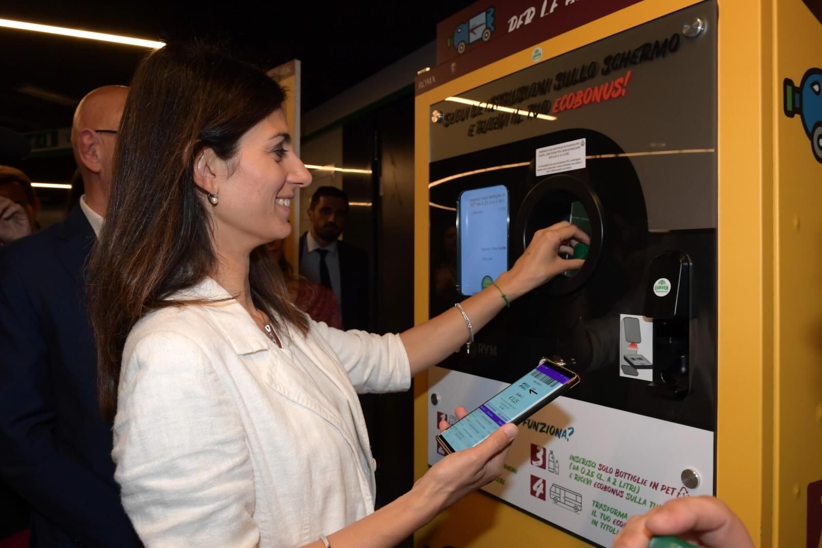 Rome-to-trial-recycling-plastic-bottles-in-return-for-metro-tickets.jpg