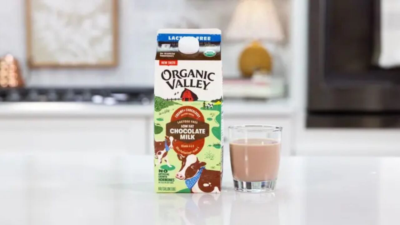 Organic Valley announced a new partnership Whole Foods Market, UNFI and Stonyfield Organic.