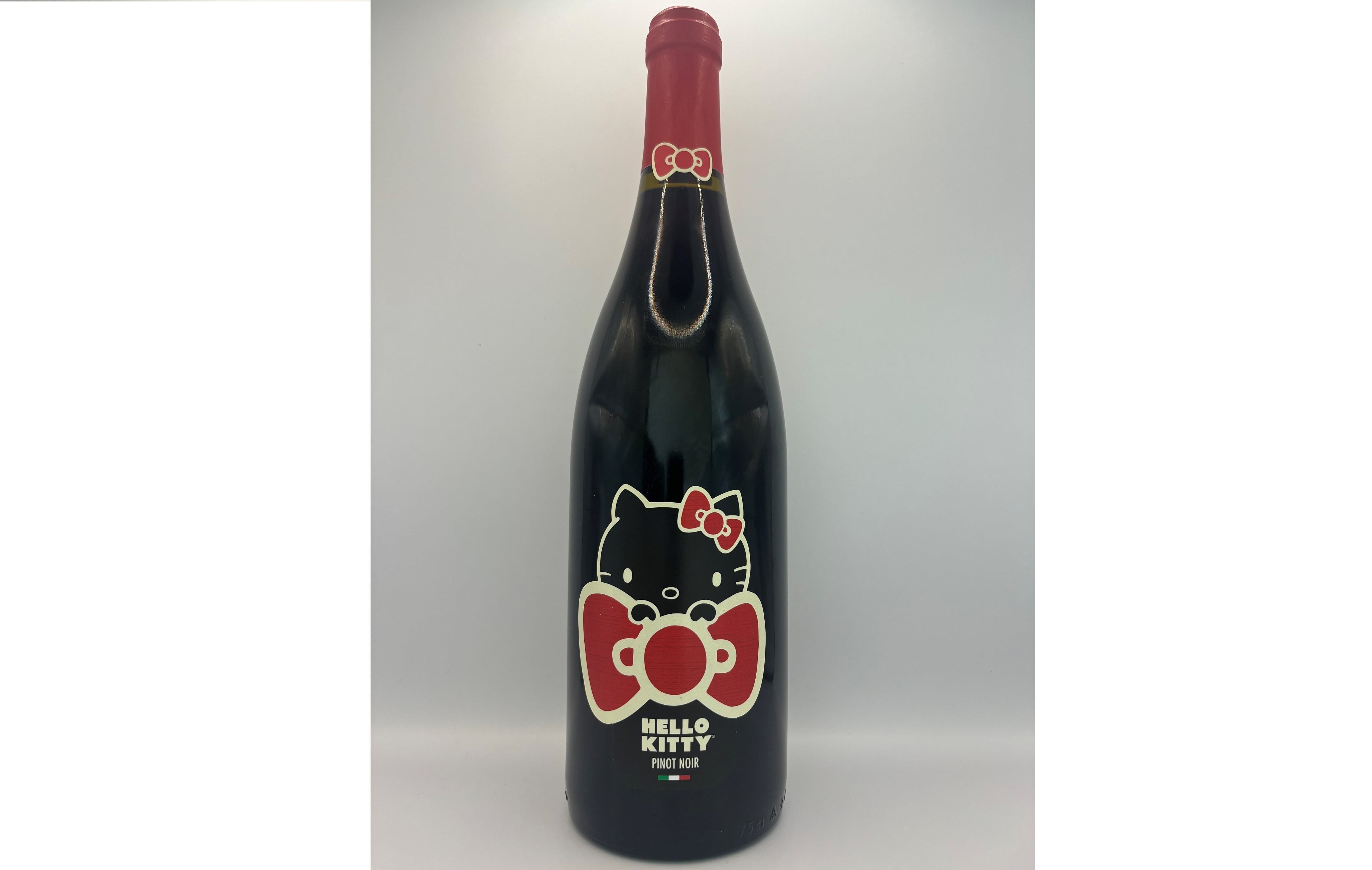 Hello Kitty wine taken off shelves in UK
