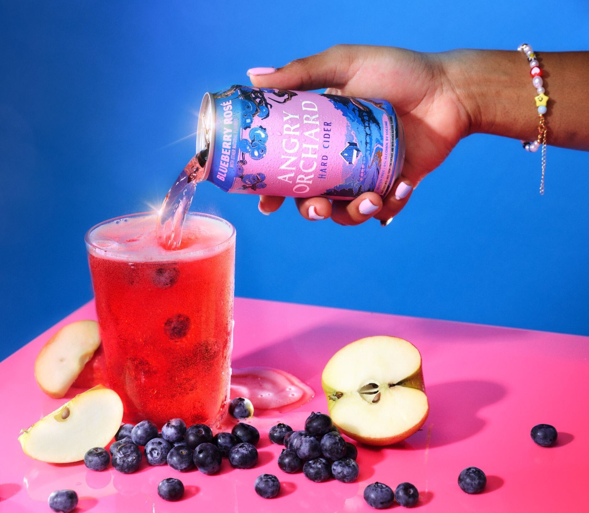 angry-orchard-cider-blueberry.jpg