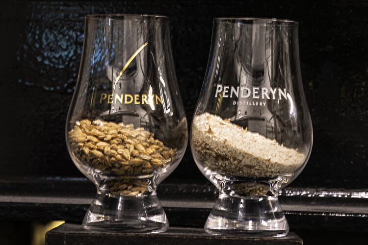 Penderyn-3.png