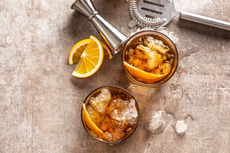 cocktails-MarianVejcik.jpg