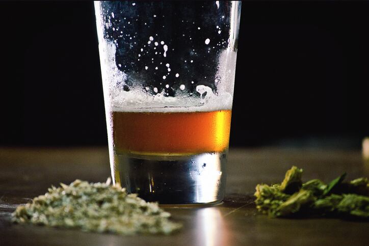 Eliminating-the-Salad-Dressing-Effect-Challenges-and-Opportunities-in-Perfecting-Cannabis-Beverages.jpg