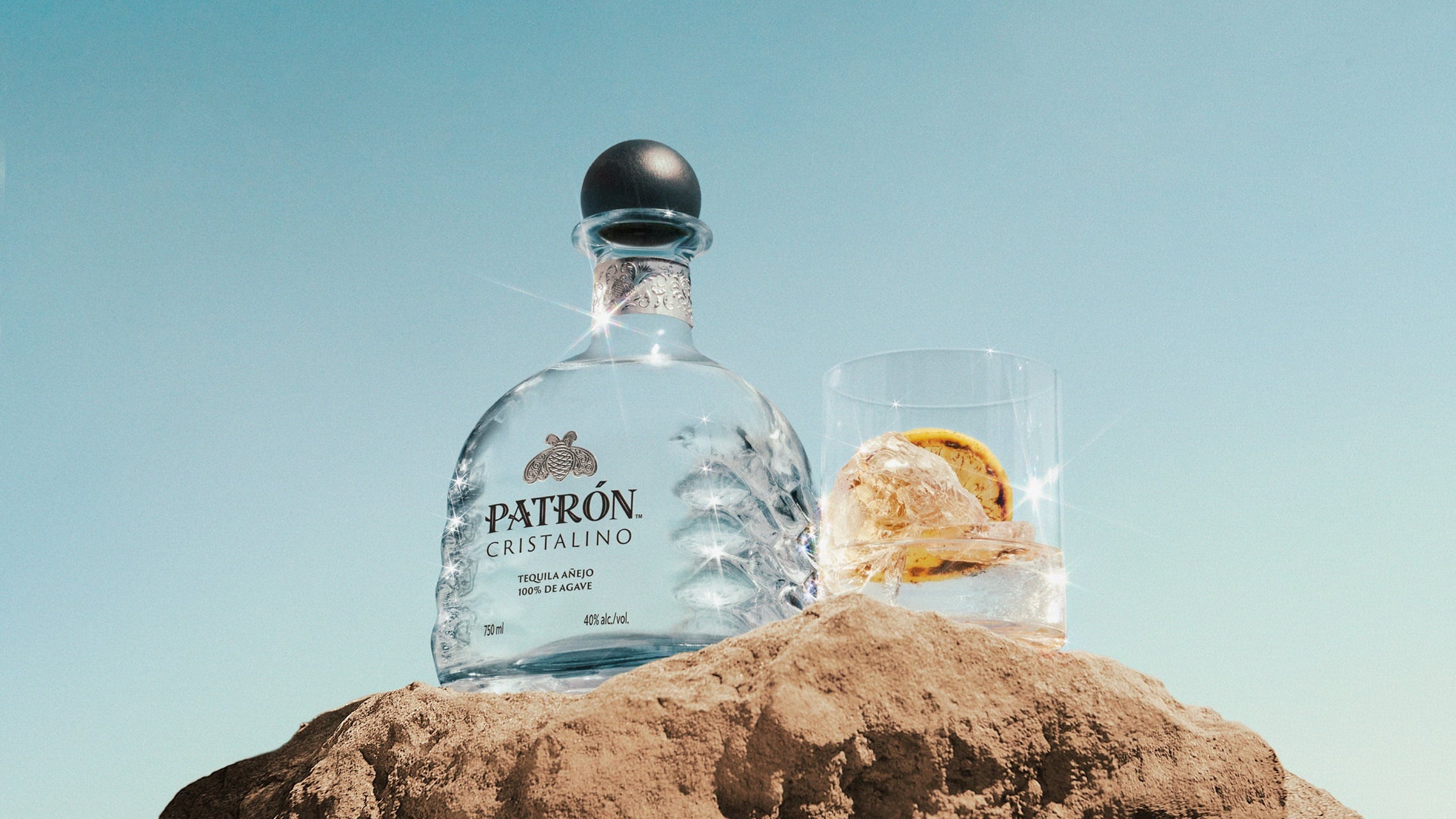 PATRON-CRISTALINO_Lifestyle-Image-3.jpg