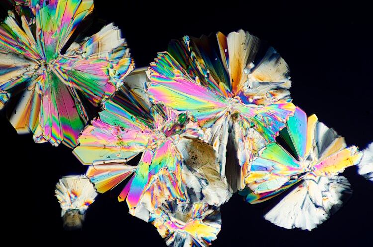 Sugar-crystals-GettyImages-169940397.jpg