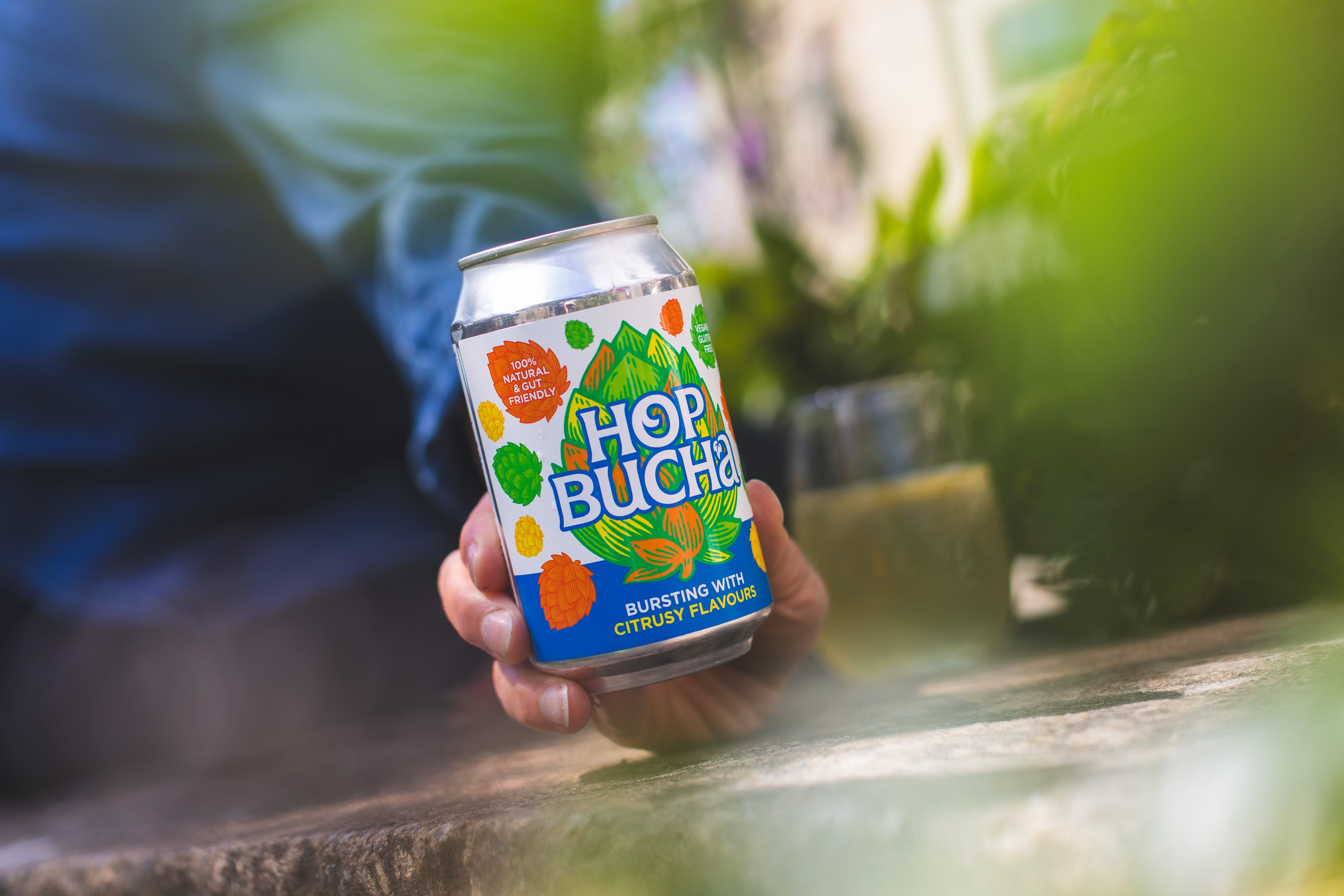 Theakston Hopbucha alcohol-free kombucha drink.