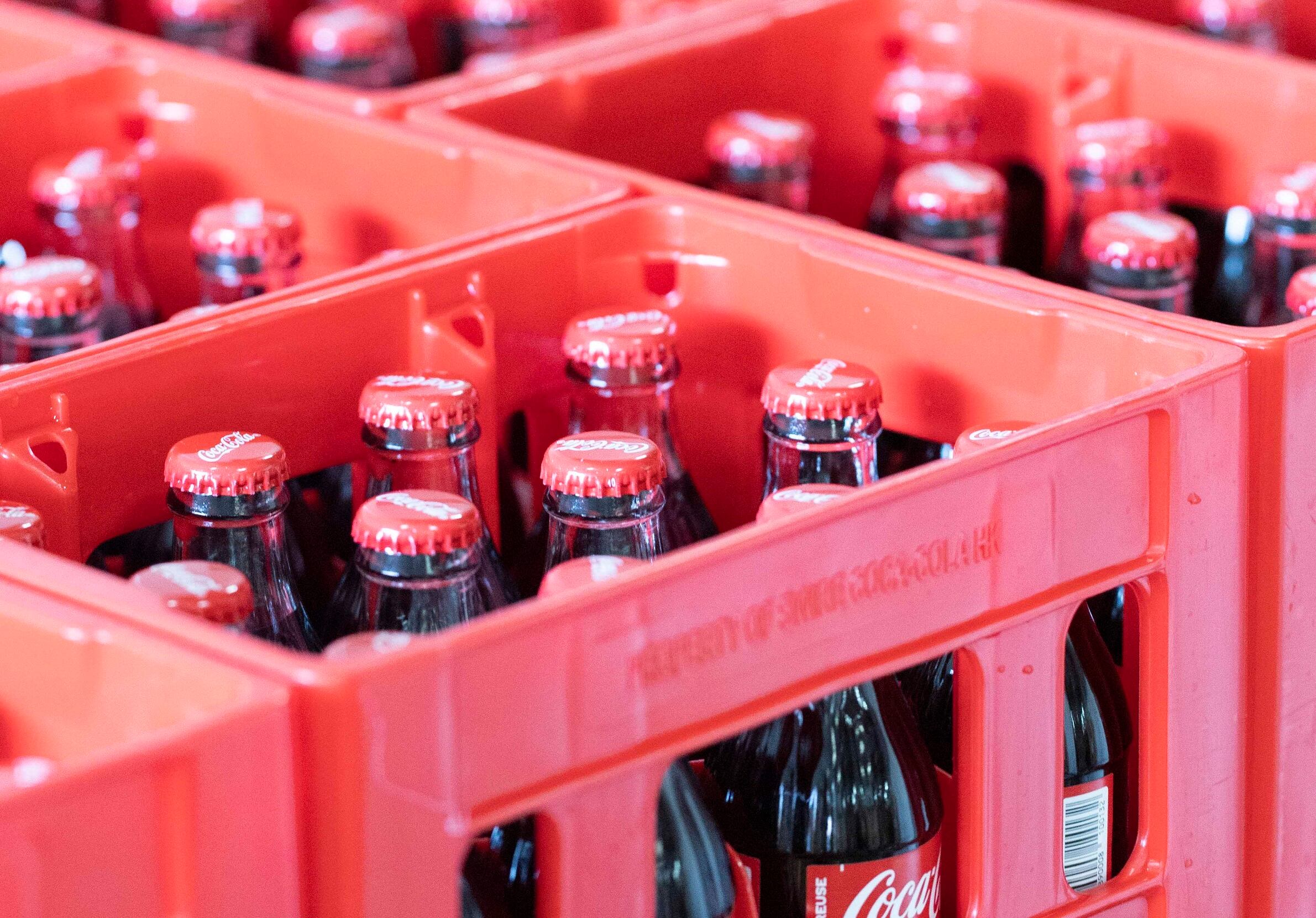 Swire-Coca-Cola-to-acquire-Coca-Cola-bottling-businesses-in-Vietnam-and-Cambodia.jpg