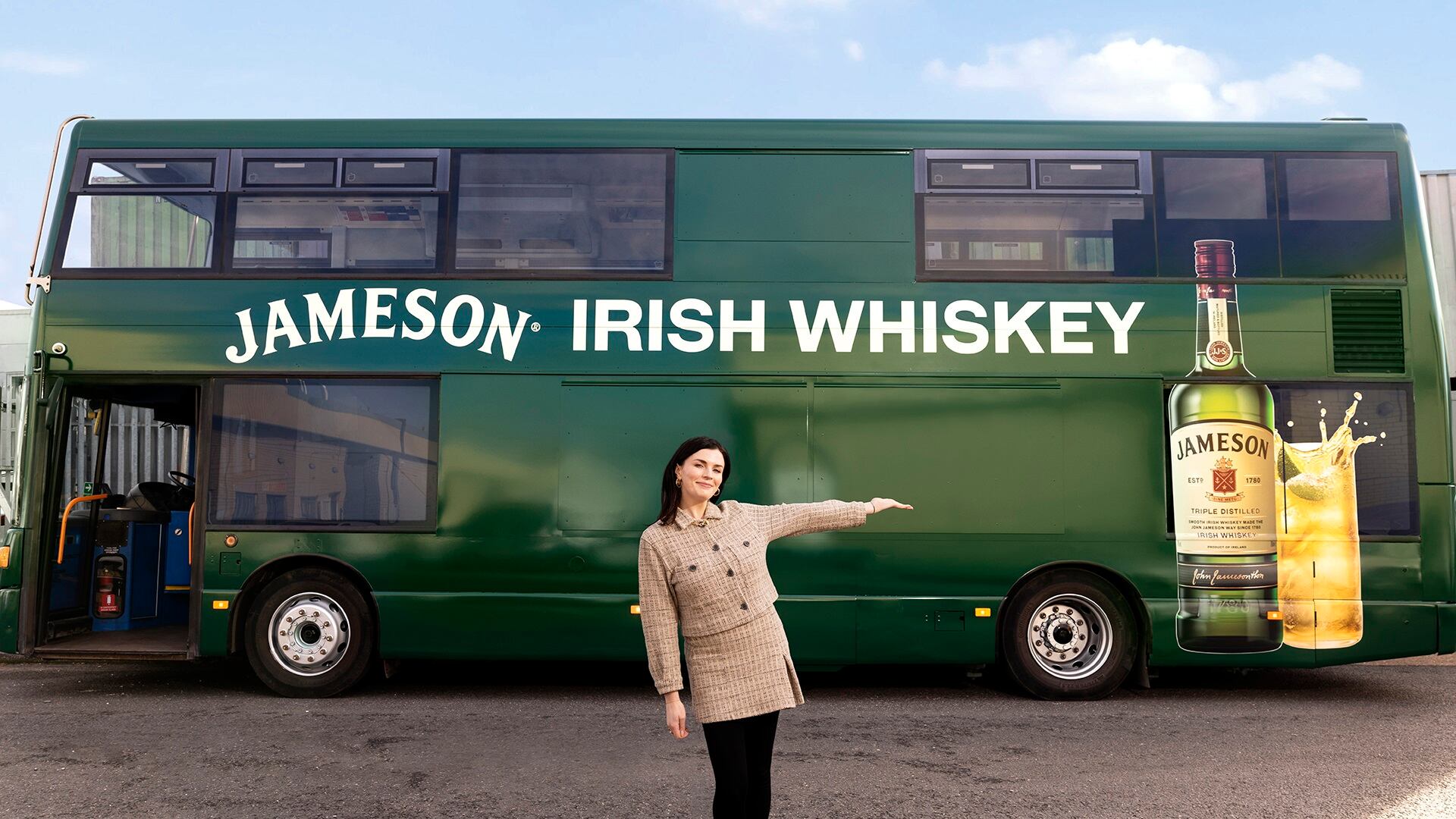 Jameson-St.-Patrick-s-Day-Bus.jpg