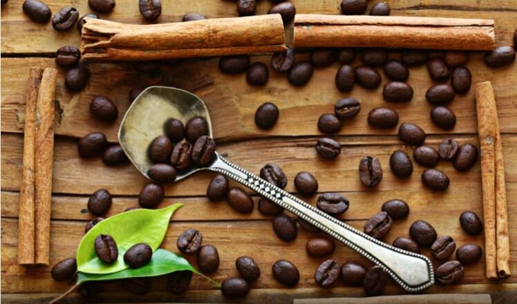 Coffee’s cholesterol-raising affects men more than women, study suggests  