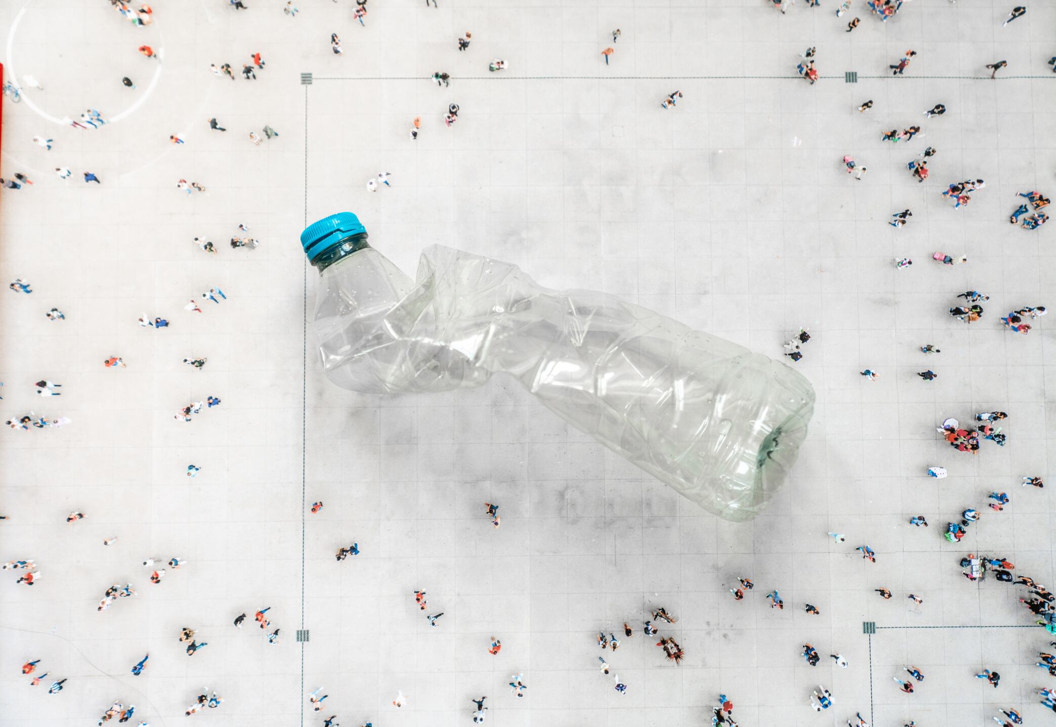 6 ways to keep microplastics out of food and drink