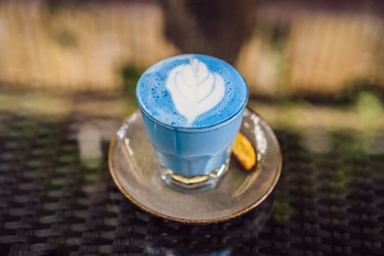 Start-up-beats-the-blues-with-spirulina-based-food-colouring-for-hot-and-cold-beverages.jpg