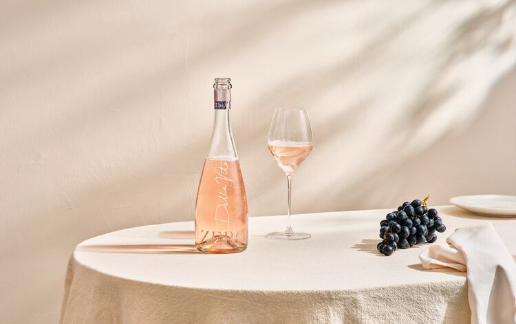 Cara Delevingne's non-alc wine