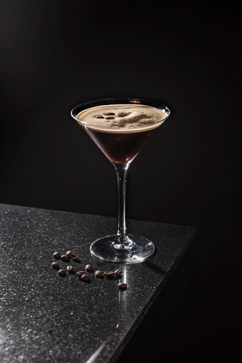 epresso-martini-pic-getty-jpegfactory.jpg