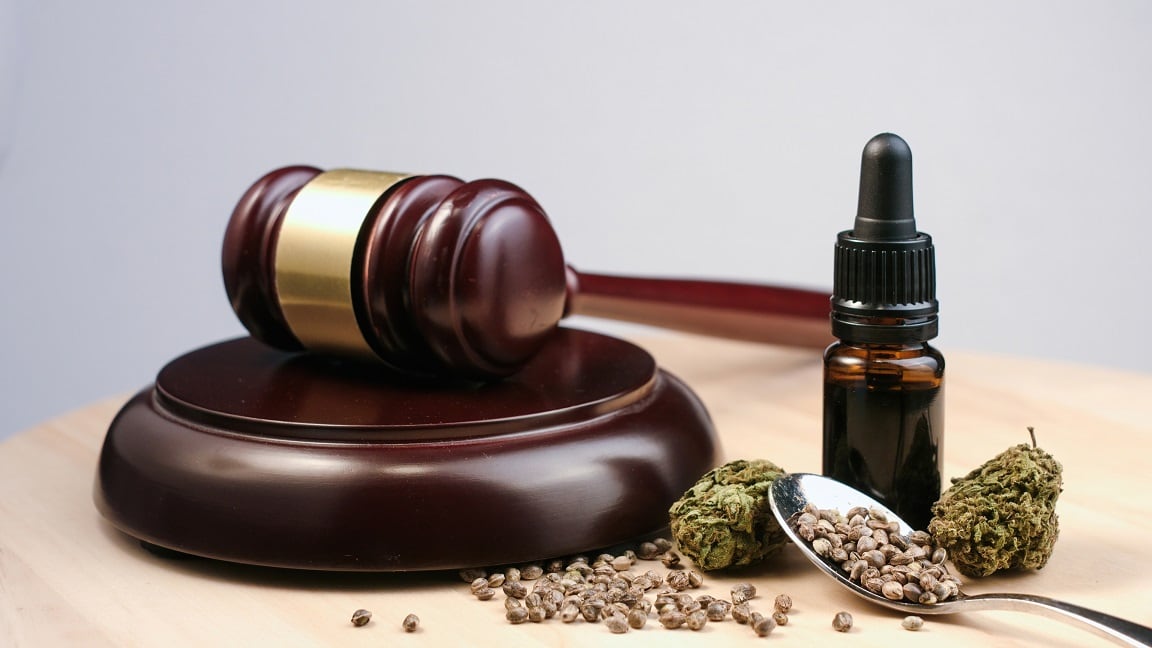 "Dagger-blow to the whole of the UK industry" as FSA slashes CBD daily limit 