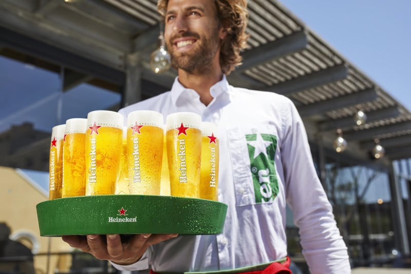 Heineken has revealed that Rafa Oliveira is set to be its new chief executive and chairman, concluding a search to find a successor to Dolf van den Brink.