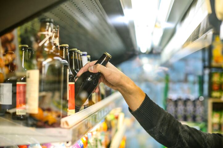 Alcohol-purchasing.jpg