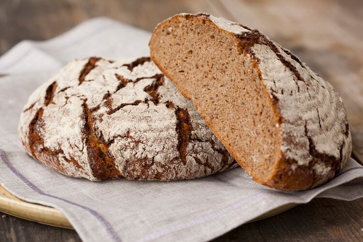 Sourdough-GettyImages-Judith-Haeusler.jpg