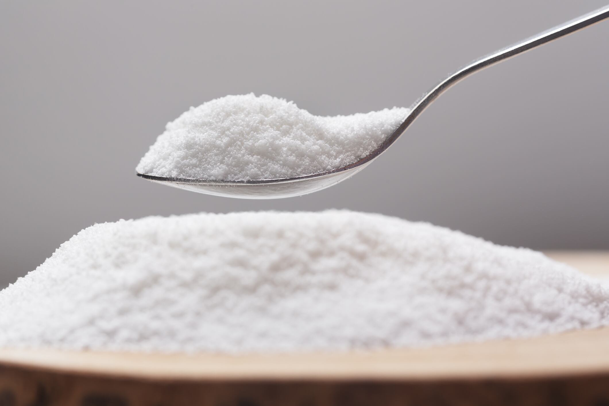 Sweetener on a teaspoon
