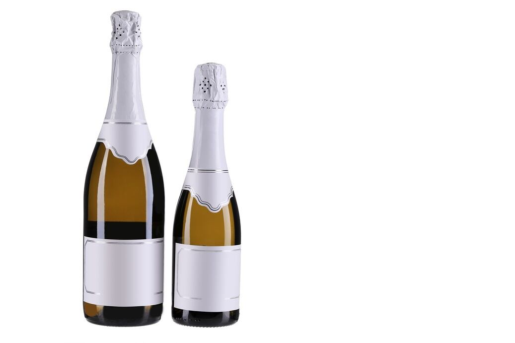 Why are wine miniatures a fast-growing format?