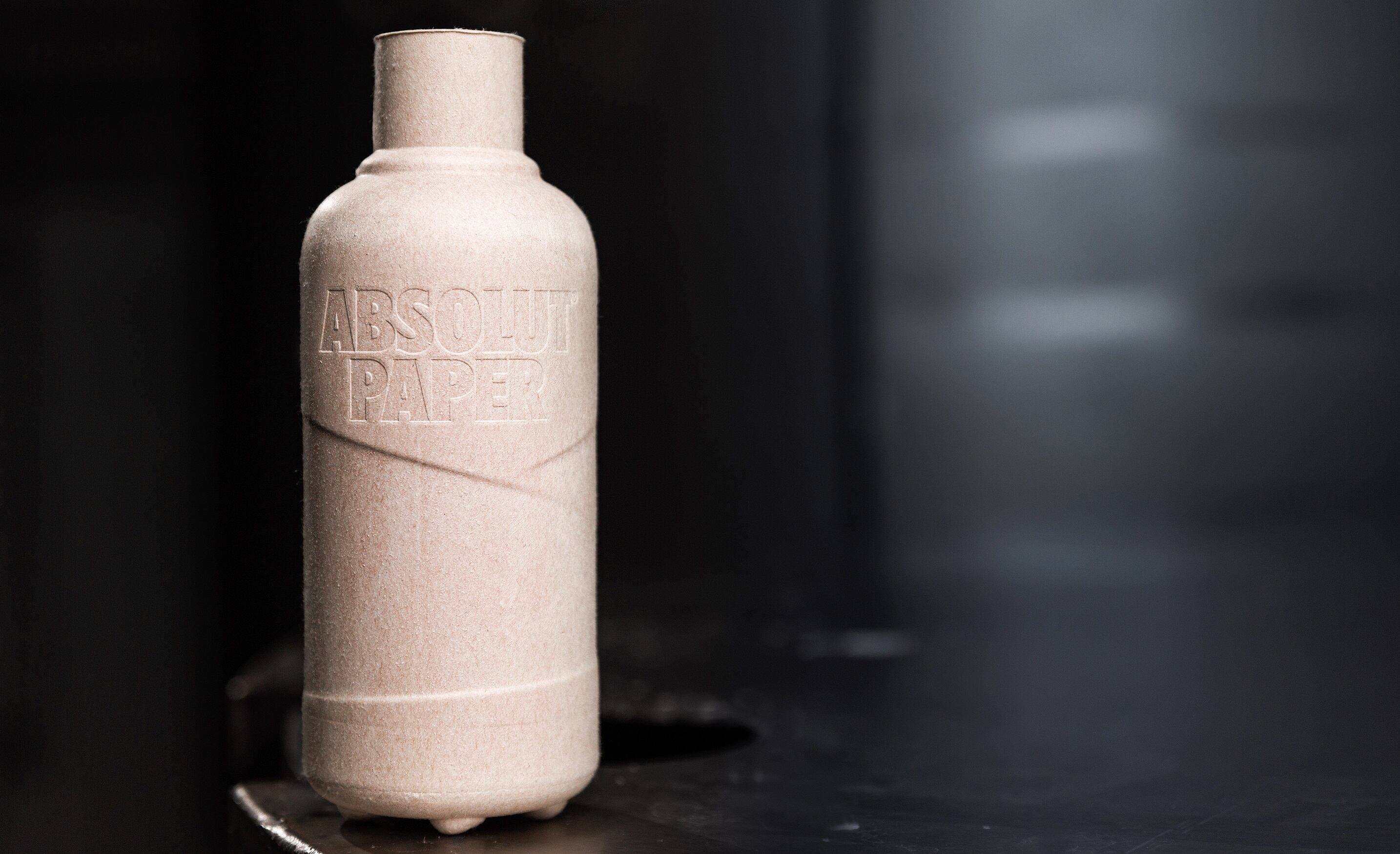 Absolut_PaperBottle_Hero_Production_1_HighRes.jpg