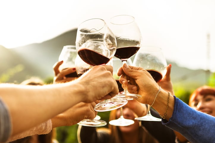 The-six-consumer-segments-of-the-US-wine-market.jpg