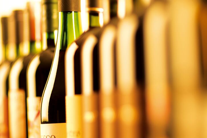 Half-of-UK-alcoholic-drinks-display-calorie-information-on-labels.jpg