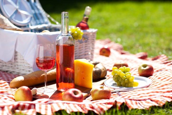Can orange wine, pét nat and sparkling rosé tempt wine consumers out of their comfort zones?