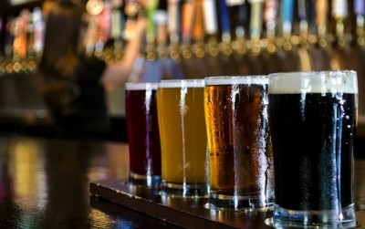 Craft beer sales are increasingly coming from local taprooms instead of packaged beer at retail ©GettyImages/blizzard_77