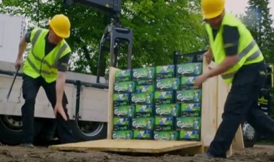 Carlsberg video banned for linking alcohol with building site