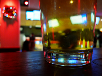 Not-so-boozy weekends damage student DNA, study