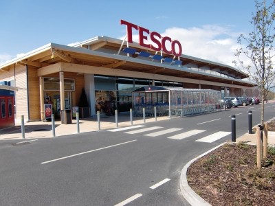 Supermarkets such as Tesco look set to experience less growth than other grocery retail channels, according to the IGD
