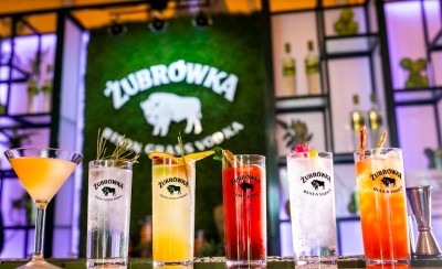Żubrówka cocktails at the ‘Immersive Bar’. Photo: Żubrówka