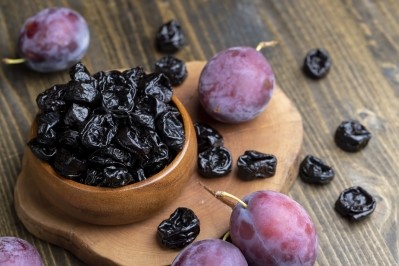 The UK is to lift its tariff on imported Califronia prune juice from next month. Image: Gettyy, ligora