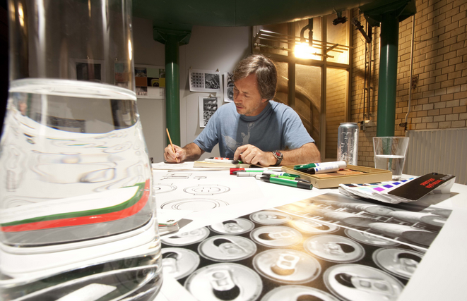 Marc Newson 'puts the finishing touches' on his design for Heineken (Picture Credit: Heineken)