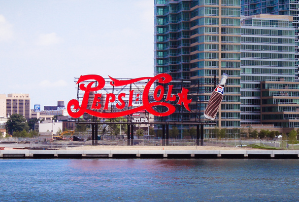The famous Pepsi-Cola sign in Queens, NYC. Pepsi is one of the brands bottled by G&J Pepsi-Cola Beverages (Photo: Roger Braunstein/Flickr)
