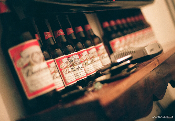 Demand is likely to rise in India for beers western beers such as Budweiser, leading to a higher malt demand (Picture Credit: Luciano Meirelles/Flickr)