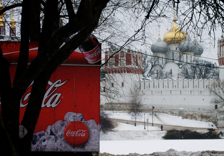 Coca-Cola Hellenic can capitalize from Russian restrictions on beer, analyst Phil Carroll believes (Picture Credit: Gregor Fischer Photography/Flickr)