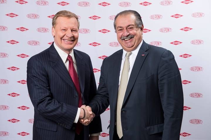 Breen (left) chairman/CEO, DuPont, and Liveris, president, chairman, CEO, Dow. 