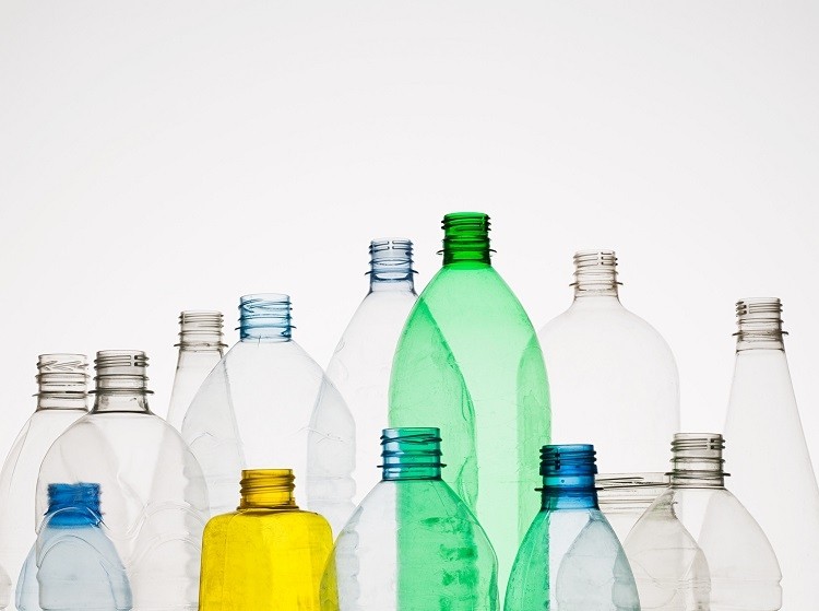 How can the food and beverage sector continue to use plastic, while stamping out plastic pollution? GettyImages/Image Source